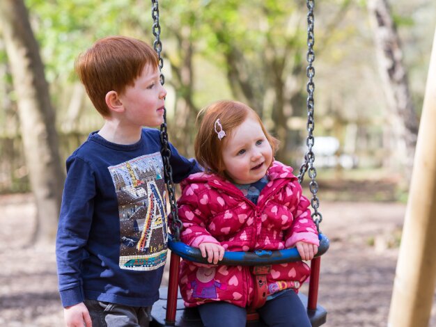 Easter 2016 Thomas and Evelyn over Easter 2016