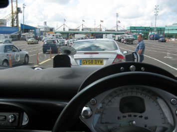 IMG_2093 Waiting to get on the boat