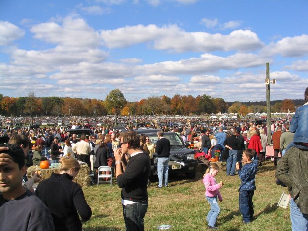 The Hunt, New Jersey, October 2004 The Hunt, one of New Jersey's most famous social occasions. Amateur steeplechasing for charity, combined with no small...